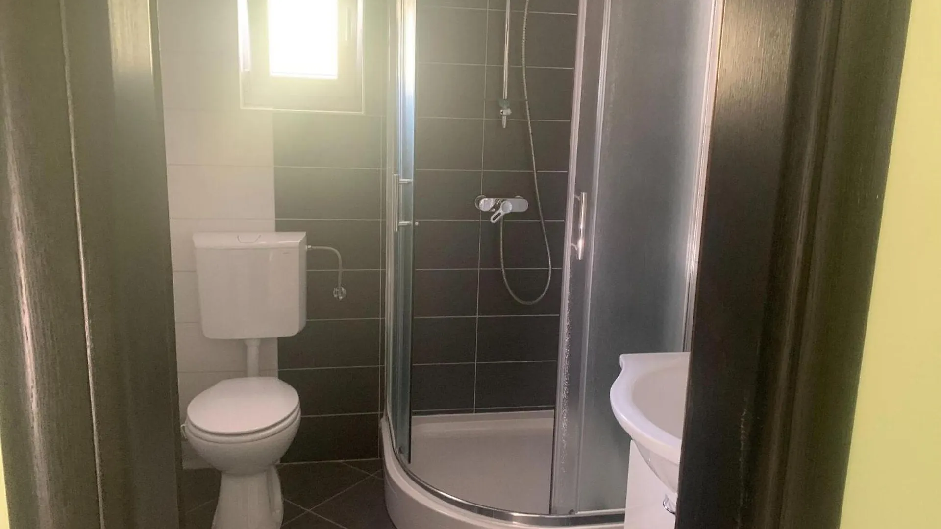 Apartment With Swimming Pool And Sea View Starigrad Paklenica