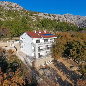 Paulo Starigrad Paklenica
